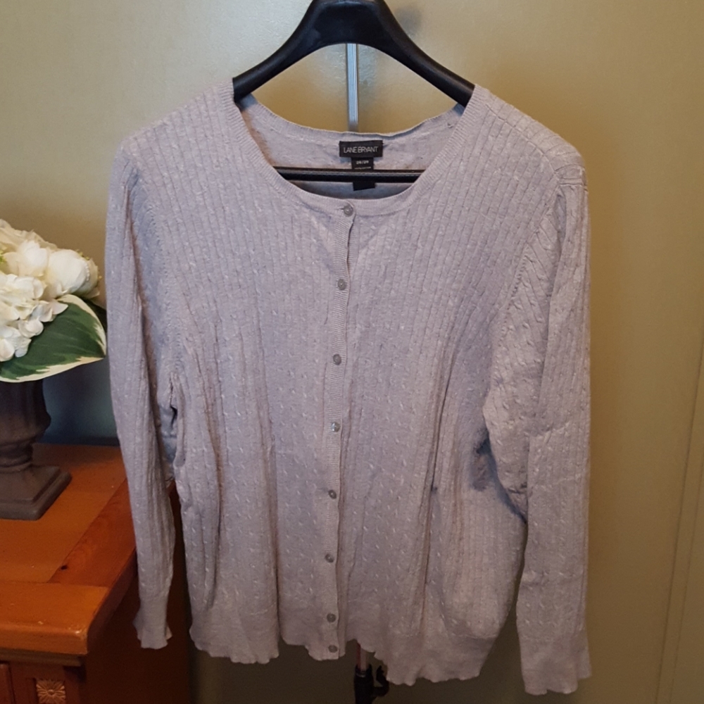 [3/$30] Woman's grey cableknit sweater sz 26/28